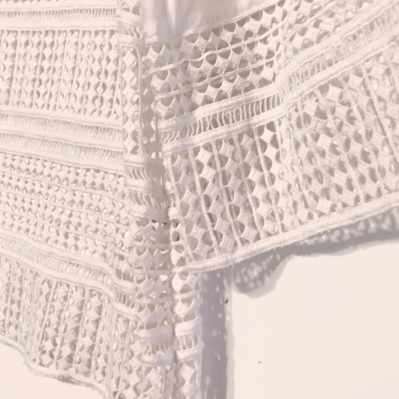 Banana Republic Eyelet Boho Chic White Blouse  Lg Lined 3/4 Sleeve Versatile - Picture 7 of 11